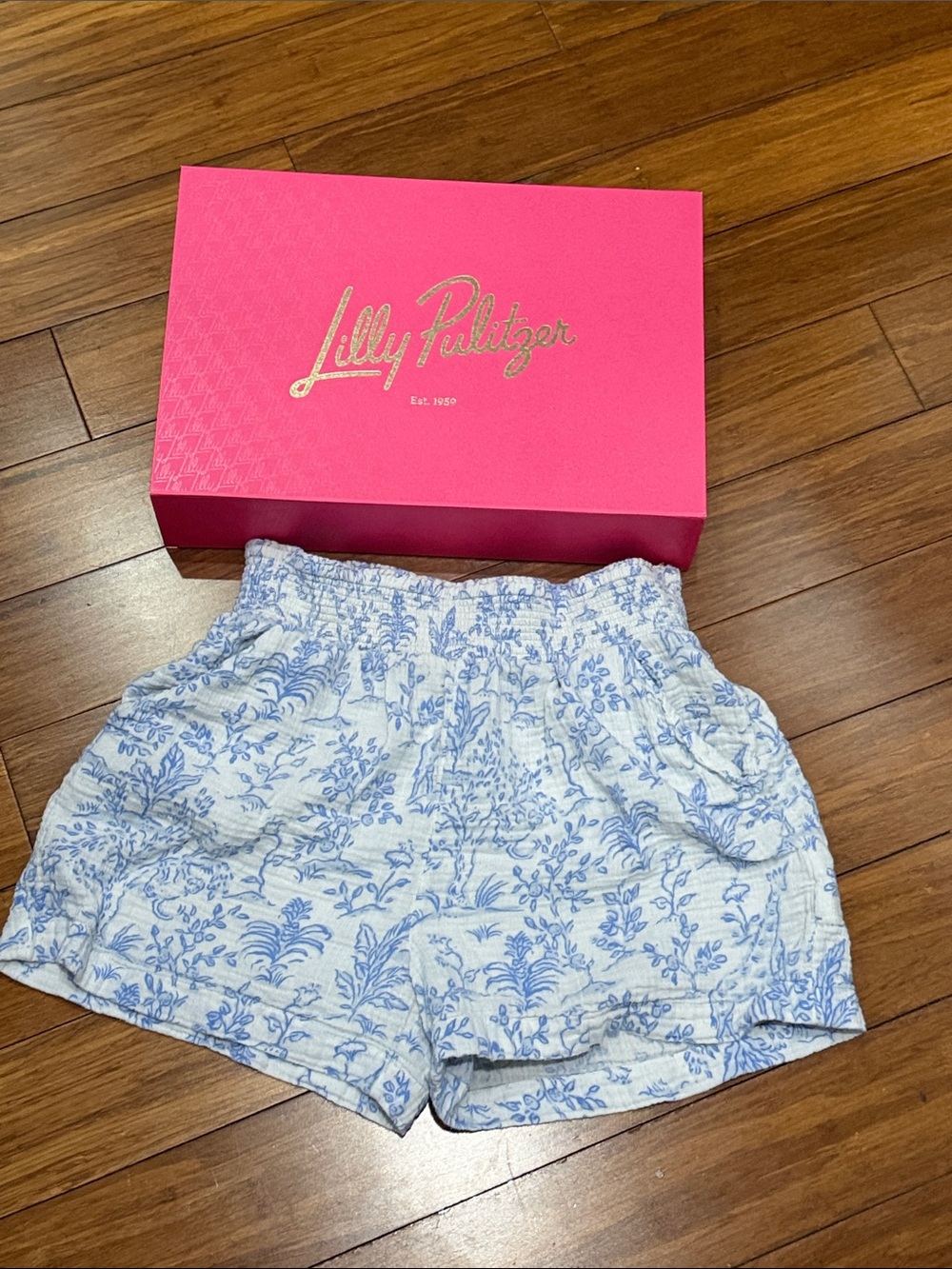 Lilly Pulitzer Shorts 3" Portor Cover-Up Shorts S